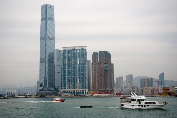 Hongkong 13 017