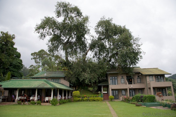 Sri Lanka 12 200