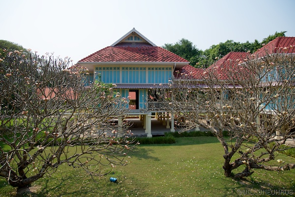 Thailand 13 034