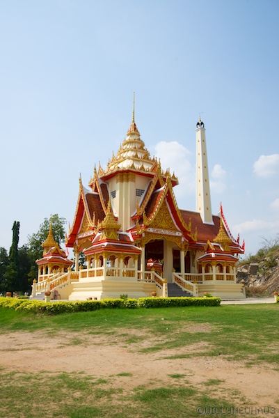 Thailand 13 046