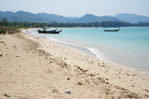 Thailand 13 077