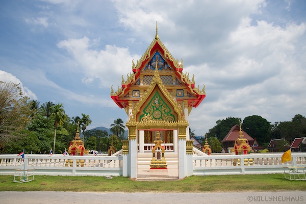 Thailand 13 078