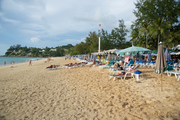 Thailand 13 084